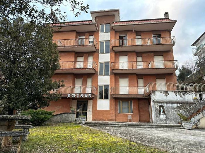Casa con 6 locali in vendita in Via Vallicelle, Fiuggi