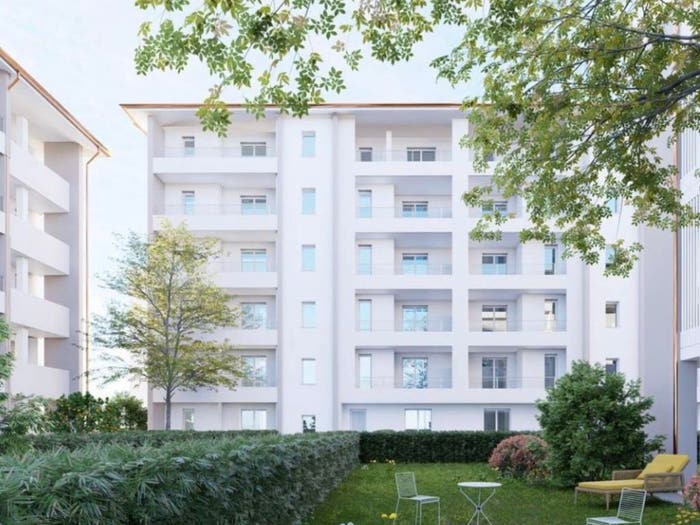 Appartamento con 5 locali in vendita in Corso Europa, Stadio, Piacenza