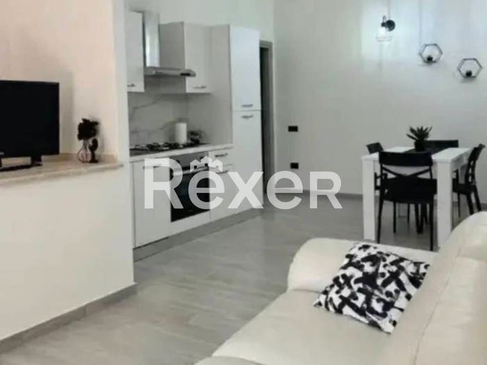Appartamento trilocale in vendita in Via Sassari, Centro, Capoterra