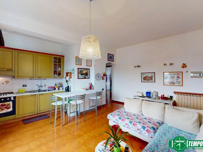 Appartamento quadrilocale in vendita in Via Sarzana, Limone Melara, La Spezia