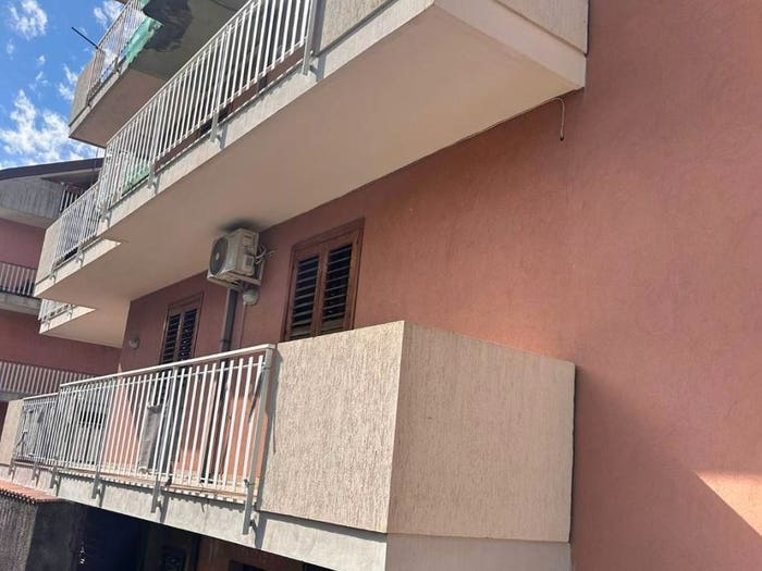 Appartamento con 6 locali in vendita in Via Santa Maria la Stella, Santa Maria La Stella, Aci Sant'Antonio