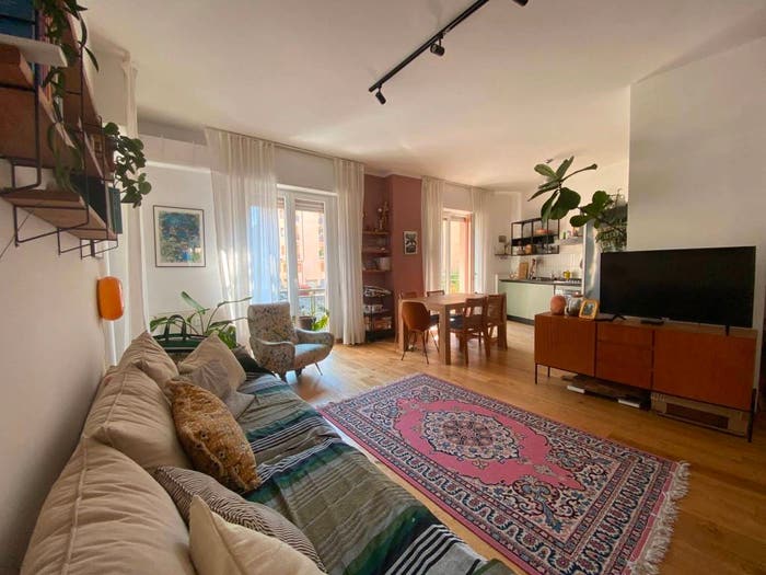 Casa trilocale in vendita in Viale Dante Alighieri, Centro, Finale Ligure
