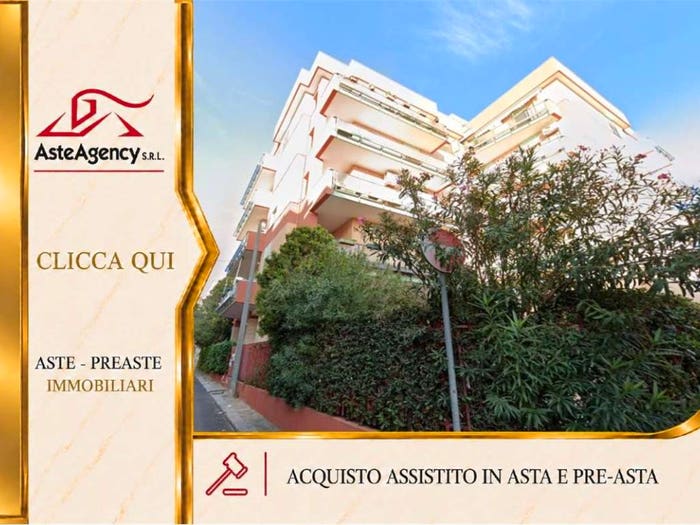 Appartamento con 5 locali in vendita in Via Gorizia, Centro, Massafra