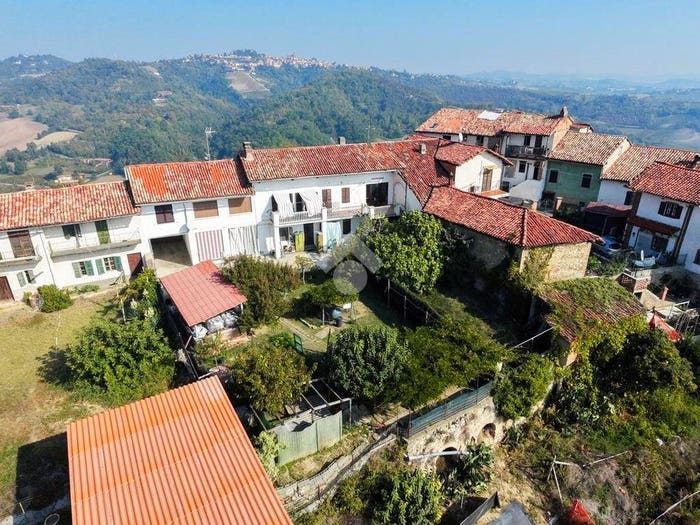 Casa con 6 locali in vendita in Via Airali Marmorito, Marmorito, Passerano Marmorito