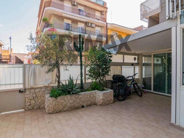 Appartamento trilocale in vendita in via Dottor Chiarenza, Centro, Aci Catena