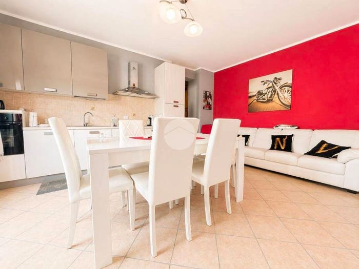Appartamento trilocale in vendita in VIA PIANETTE, Pianetti, Montalto Uffugo