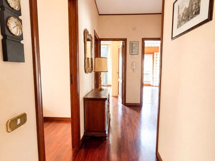 Appartamento con 5 locali in vendita in Via Capitano Giovaani Ippolito, Canicattì
