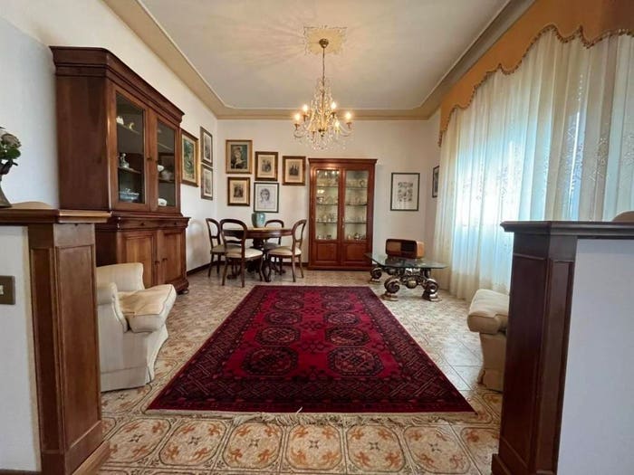 Appartamento quadrilocale in vendita in Nave, Lucca