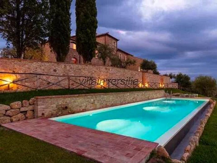 Appartamento con 5 locali in vendita in Strada Senza Nome, San Gimignano