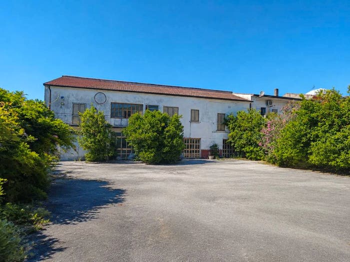 Casa con 6 locali in vendita in Largo Fontana, Centro, Vairano Patenora