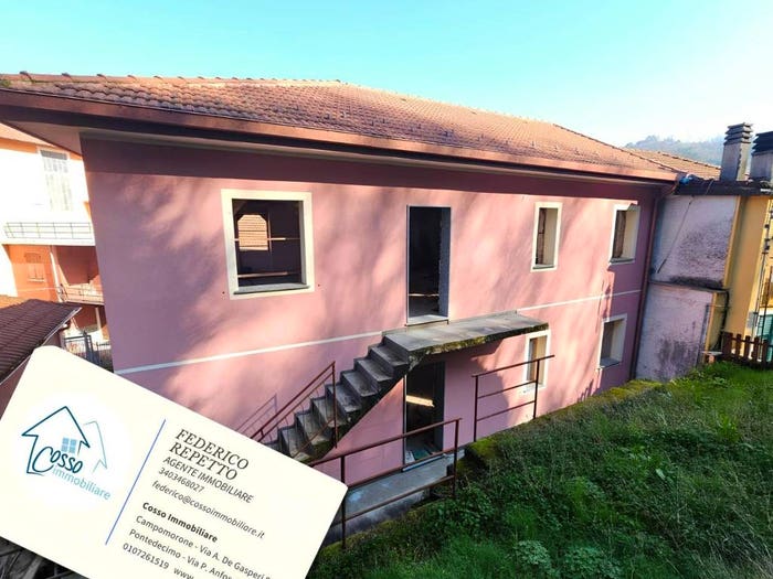 Casa con 6 locali in vendita in Via Bartolomeo Parodi, Ferriera Pontasso, Ceranesi