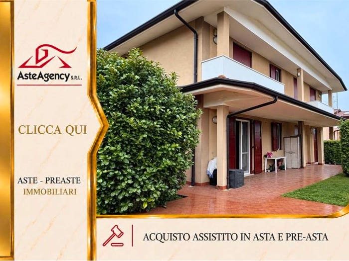 Casa con 5 locali in vendita in Via francia snc, San Martino della Battaglia, Desenzano del Garda