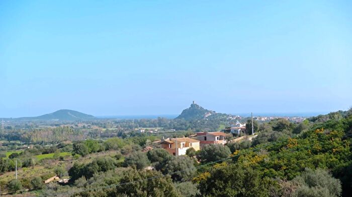 Casa con 6 locali in vendita in Torpe'