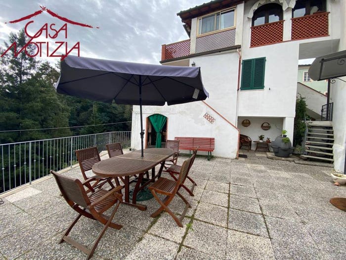 Casa trilocale in vendita in Via Delle Cascine, Nozzano Arliano, Lucca