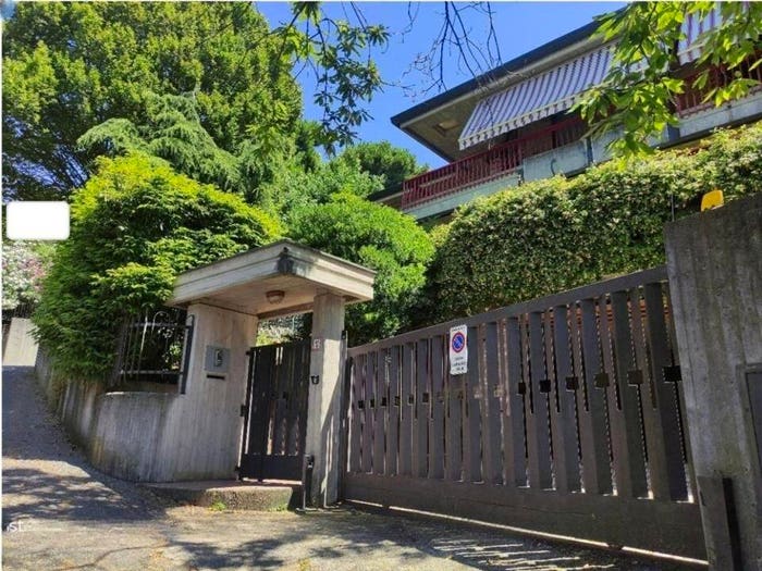 Casa quadrilocale in vendita in Frazione Cremnago Via Stoppani, Centro, Inverigo