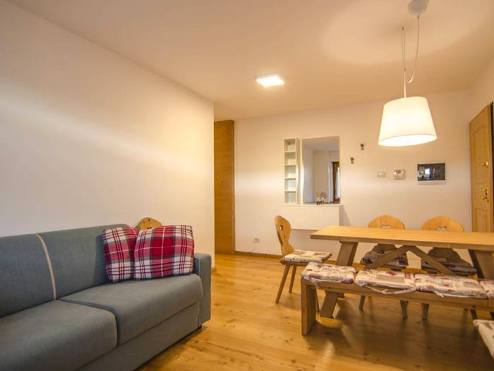 Appartamento trilocale in vendita in località Acquabona, Cortina d'Ampezzo