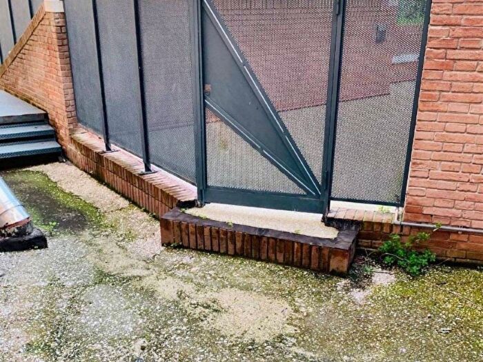 Appartamento con 6 locali in vendita in Quartiere Capodimonte, Capodimonte, Ancona