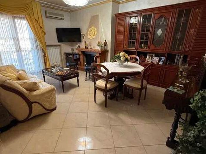 Appartamento quadrilocale in vendita in Via Domodossola, Centro, Battipaglia
