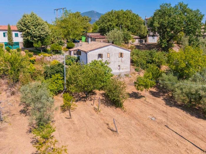 Casa con 5 locali in vendita in Via Ripette, Casperia