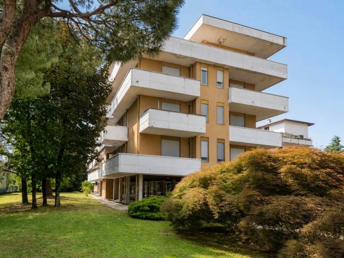 Appartamento quadrilocale in vendita in Via Varese, Caiello, Gallarate