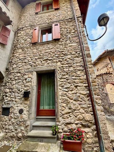 Casa bilocale in vendita in Via Carosso, Almenno San Bartolomeo