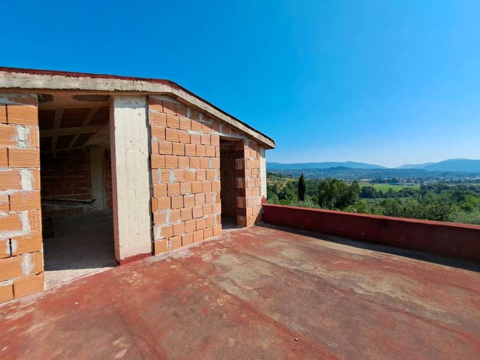Casa con 5 locali in vendita in Frasso Telesino