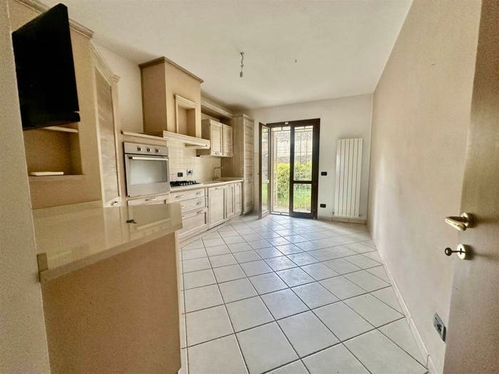 Appartamento con 5 locali in vendita in Centro, Montecatini Val di Cecina