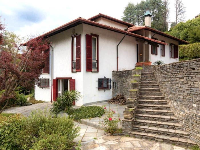 Casa con 6 locali in vendita in Strada Cesare Ferrero di Cambiano, Boccia d'Oro, Moncalieri