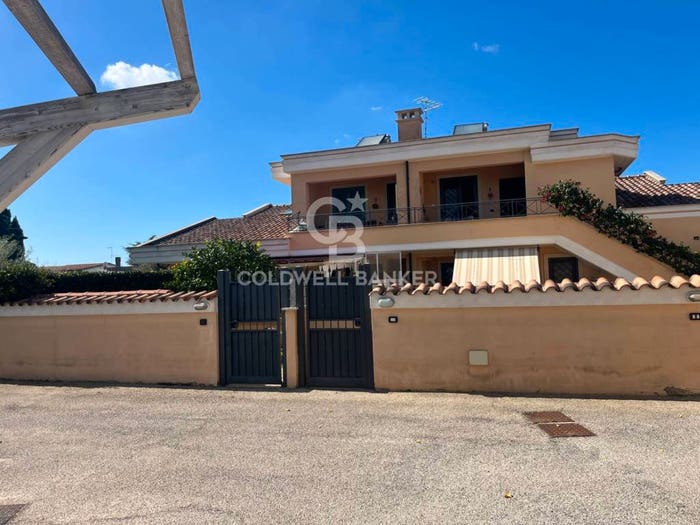 Appartamento trilocale in vendita in Via Adige, Tor San Lorenzo Nuova California, Ardea