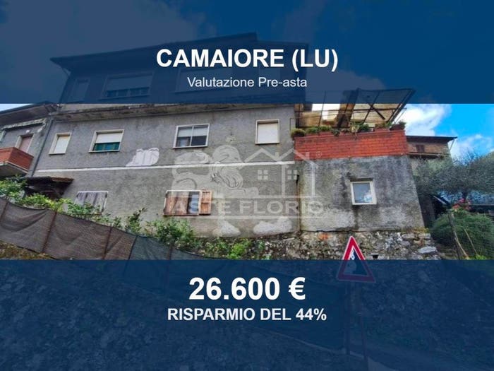 Appartamento con 6 locali in vendita in Via Ruga dei Chiodi, Camaiore Paese, Camaiore