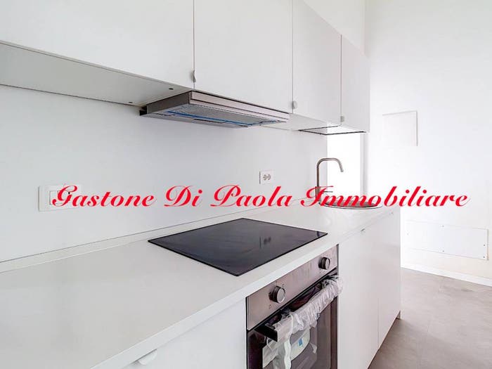 Appartamento trilocale in vendita in Via Romualdo Bonfadini, Viale Ungheria Mecenate, Milano