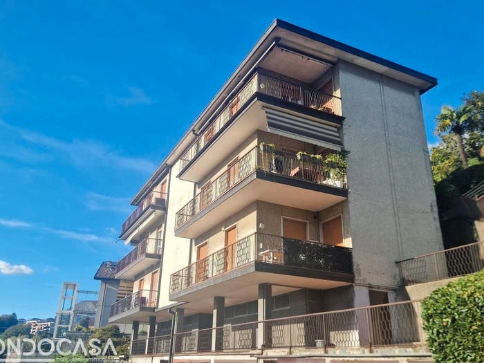 Appartamento trilocale in vendita in via rossini, Ponte Chiasso, Como