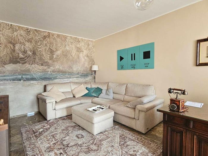 Appartamento trilocale in vendita in Via Gaetano Donizetti, Centro, Beinasco