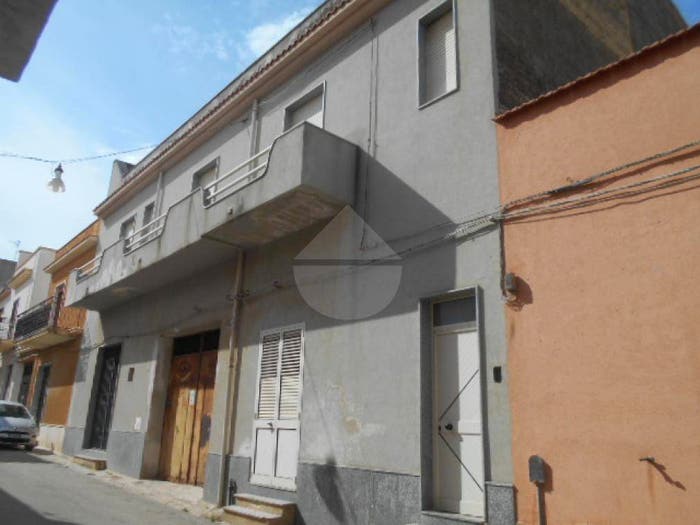 Casa con 6 locali in vendita in Via Giuseppe Mazzini, Centro, Campobello di Mazara