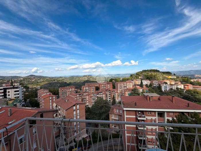 Appartamento quadrilocale in vendita in via eugubina, Monteluce Ponte Rio, Perugia