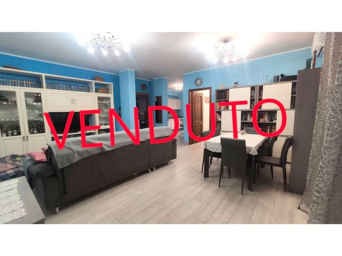 Appartamento trilocale in vendita in Località Molini, Centro, Castelli Calepio