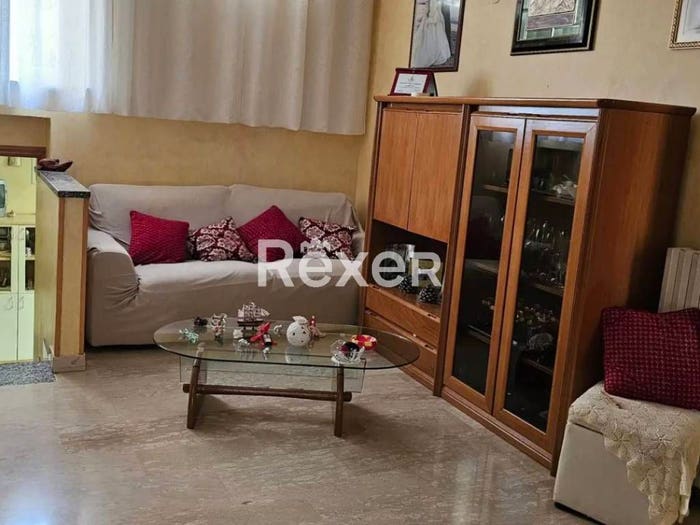 Appartamento quadrilocale in vendita in Via Martiri XVI Marzo, Centro, Gimigliano