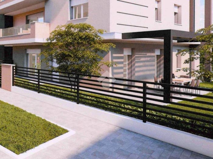 Appartamento quadrilocale in vendita in Via E Berlinguer, Centro, Casalgrande