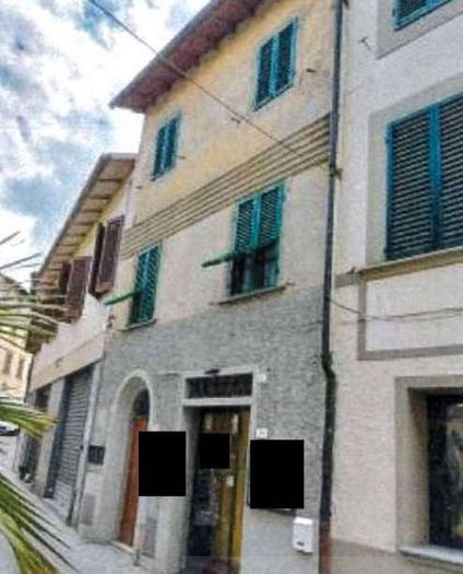 Appartamento con 6 locali in vendita in Via Santi Saccenti, Centro, Cerreto Guidi