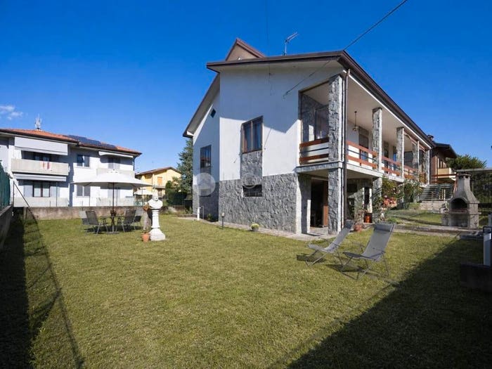 Casa con 5 locali in vendita in Via Europa, Centro, Fara Gera d'Adda