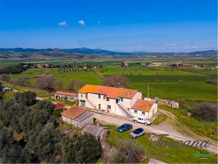 Casa con 6 locali in vendita in podere ulivastra snc, Centro, Campagnatico