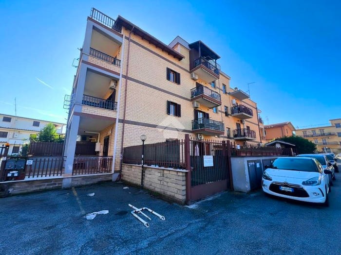 Appartamento bilocale in vendita in Via Vermicino, Borghesiana, Roma