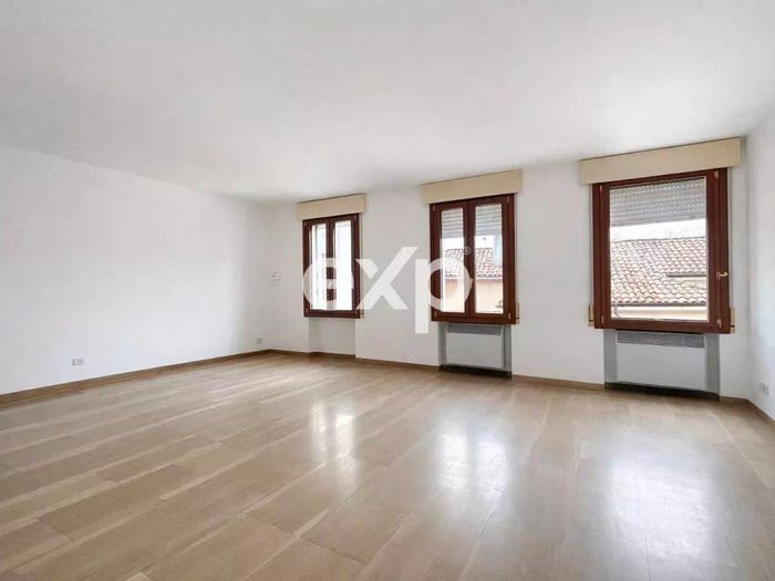 Appartamento con 6 locali in vendita in Piazze Duomo, Padova