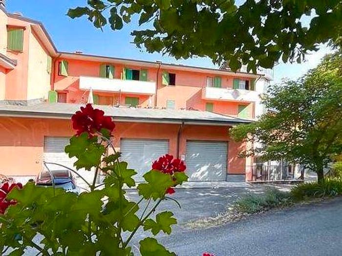 Appartamento bilocale in vendita in Via Fratta, Fanano