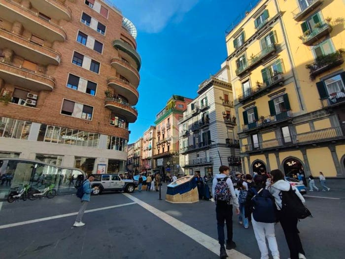 Appartamento monolocale in vendita in Via San Matteo, Quartieri Spagnoli, Napoli