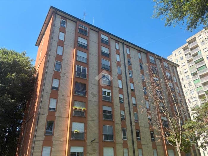 Appartamento quadrilocale in vendita in Via Enrico Falck, Gallaratese, Milano