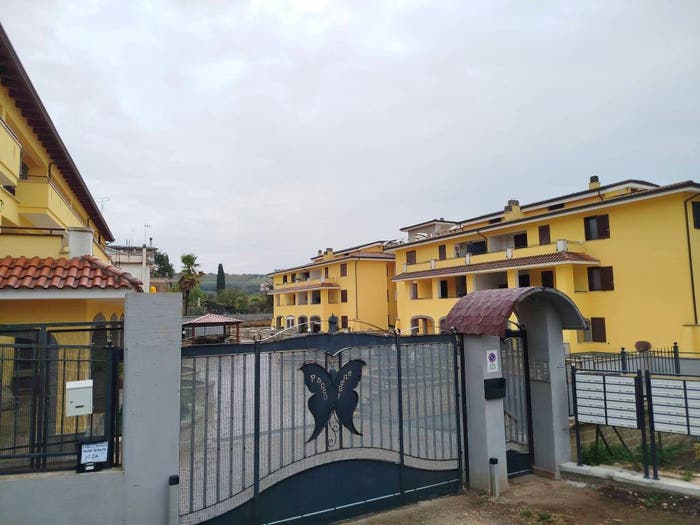 Appartamento trilocale in vendita in Piazza Aldo Moro, Faleria