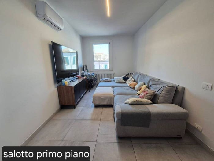 Appartamento con 6 locali in vendita in Vicoli Redentore, Ravenna