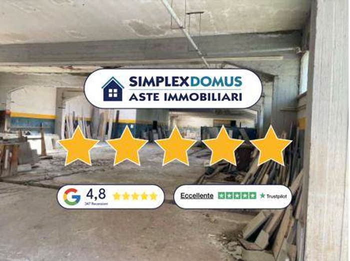 Casa con 6 locali in vendita in strada statale, Gioia Tauro