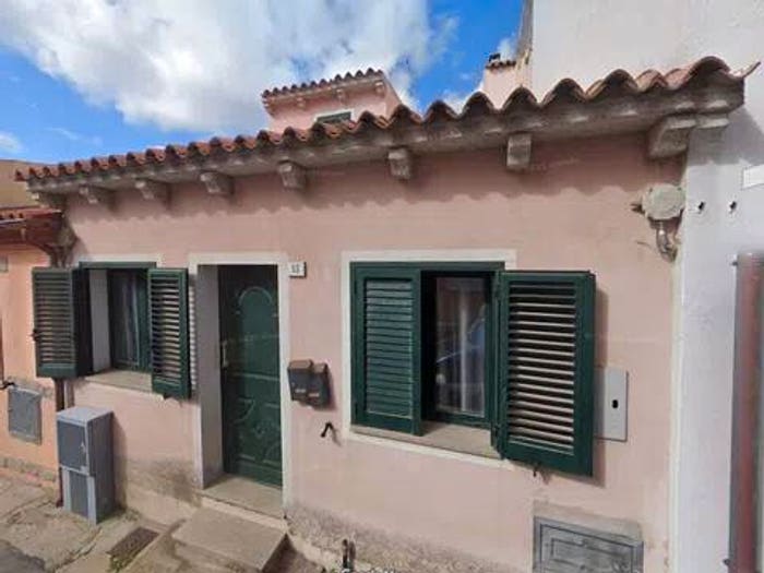 Casa bilocale in vendita in Via Trieste, San Simplicio, Olbia